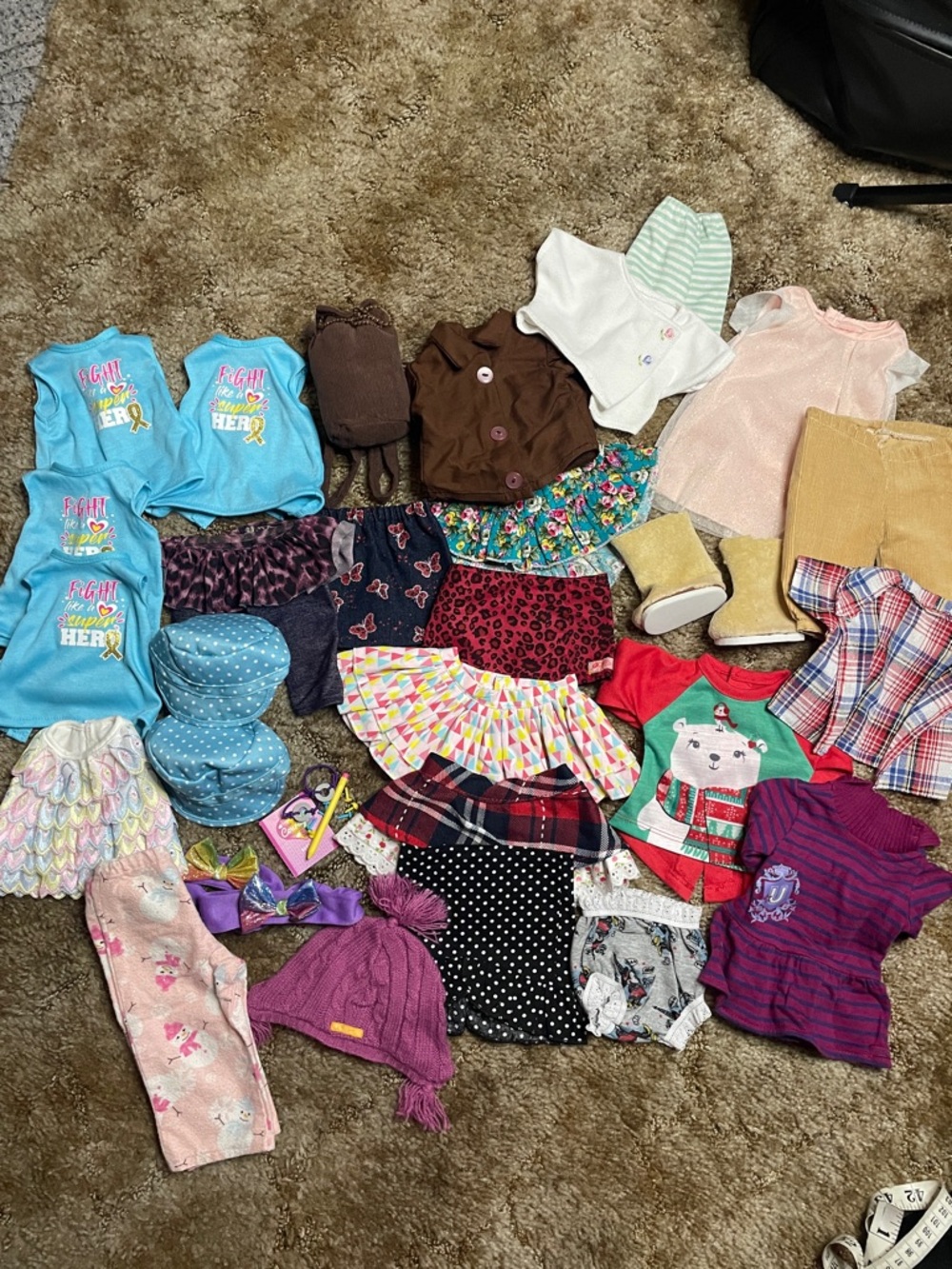 Mixed Lot 18”‎ Doll Clothing & Accessories